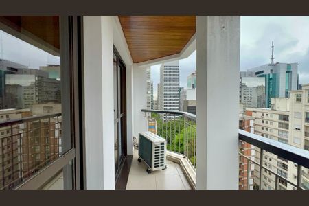 Apartamento para alugar com 97m², 2 quartos e 2 vagasVaranda