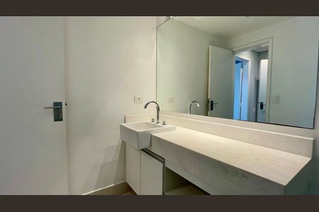 Apartamento para alugar com 97m², 2 quartos e 2 vagasBanheiro da Suíte