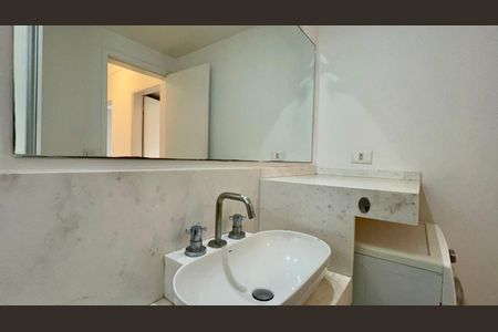 Apartamento para alugar com 97m², 2 quartos e 2 vagasBanheiro