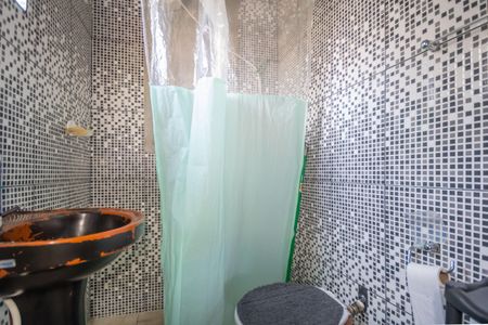 Casa à venda com 154m², 4 quartos e 3 vagas Casa à venda com 154m², 4 quartos e 3 vagasBanheiro 3