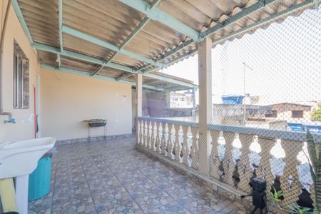 Casa à venda com 154m², 4 quartos e 3 vagas Casa à venda com 154m², 4 quartos e 3 vagasÁrea de Serviço