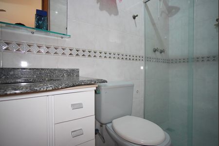 Casa para alugar com 475m², 6 quartos e 7 vagasBanheiro da Suíte 2 