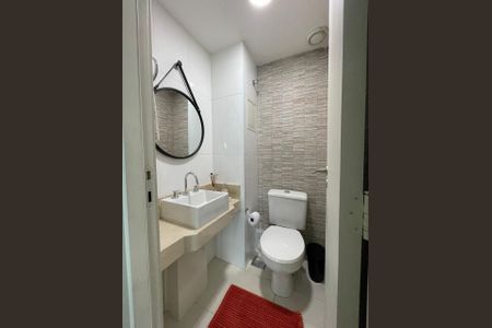 Apartamento à venda com 155m², 4 quartos e 2 vagas Apartamento à venda com 155m², 4 quartos e 2 vagasLavabo