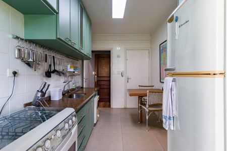 Apartamento para alugar com 84m², 2 quartos e 2 vagasCozinha