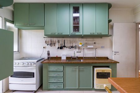 Apartamento para alugar com 84m², 2 quartos e 2 vagasCozinha