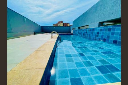 Apartamento à venda com 62m², 2 quartos e 1 vagaPiscina