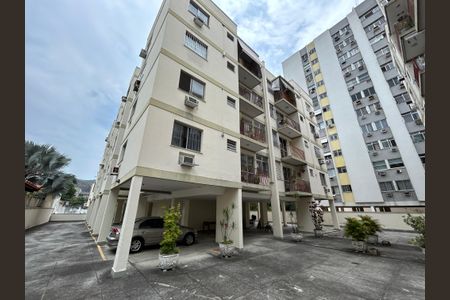 Apartamento à venda com 60m², 2 quartos e 1 vagaFachada do bloco