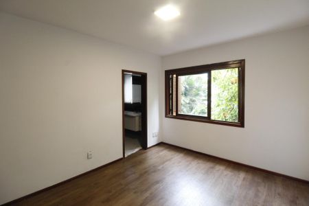 Apartamento à venda com 261m², 4 quartos e 2 vagasSuíte 2