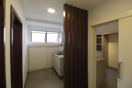 Apartamento à venda com 261m², 4 quartos e 2 vagasÁrea de Serviço