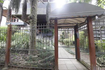 Apartamento à venda com 261m², 4 quartos e 2 vagasFachada