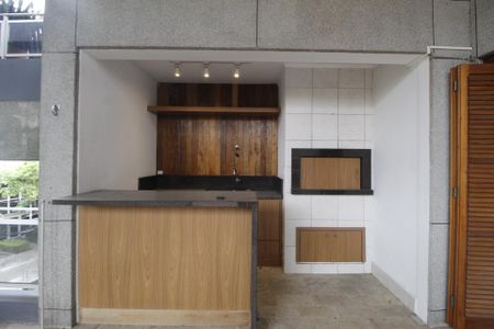 Apartamento à venda com 261m², 4 quartos e 2 vagasChurrasqueira