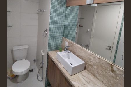 Apartamento à venda com 105m², 3 quartos e 2 vagasBanheiro da Suíte
