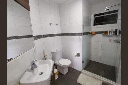 Apartamento à venda com 105m², 3 quartos e 2 vagasBanheiro Social