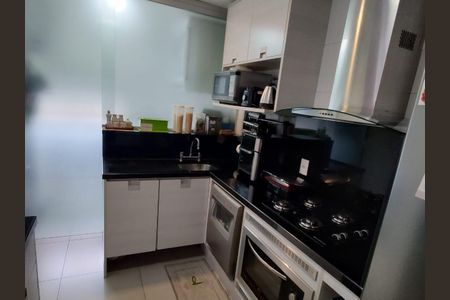 Apartamento à venda com 105m², 3 quartos e 2 vagasCozinha 
