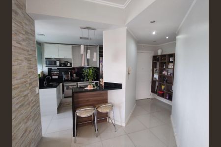 Apartamento à venda com 105m², 3 quartos e 2 vagasCozinha 