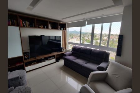 Apartamento à venda com 105m², 3 quartos e 2 vagasSala