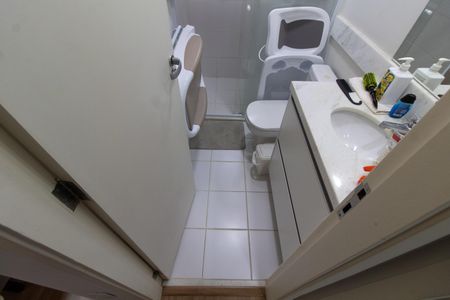 Apartamento à venda com 66m², 2 quartos e 2 vagasBANHEIRO DA SUITE