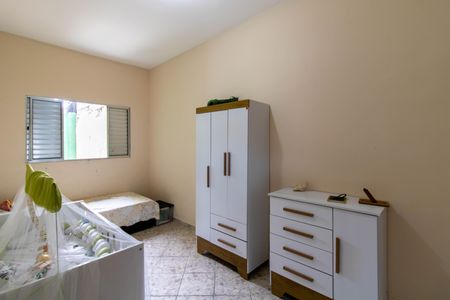 Casa à venda com 175m², 3 quartos e 3 vagas Casa à venda com 175m², 3 quartos e 3 vagasQuarto 2