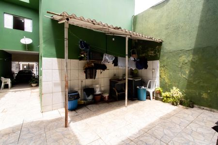 Casa à venda com 175m², 3 quartos e 3 vagas Casa à venda com 175m², 3 quartos e 3 vagasArea Externa