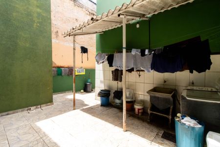 Casa à venda com 175m², 3 quartos e 3 vagas Casa à venda com 175m², 3 quartos e 3 vagasArea Externa