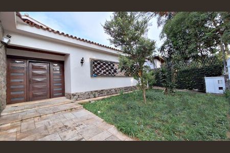 Casa à venda com 450m², 3 quartos e 4 vagas