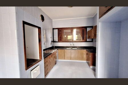 Casa à venda com 450m², 3 quartos e 4 vagas