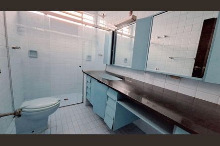 Casa à venda com 450m², 3 quartos e 4 vagas