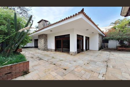 Casa à venda com 450m², 3 quartos e 4 vagas