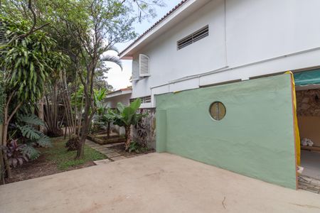Casa à venda com 456m², 3 quartos e 3 vagasQuintal