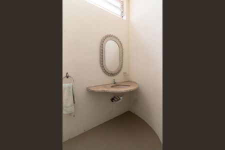 Casa à venda com 456m², 3 quartos e 3 vagasLavabo