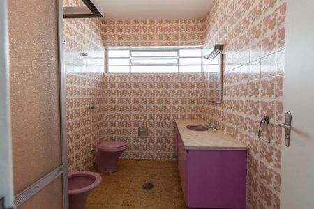 Casa à venda com 456m², 3 quartos e 3 vagasBanheiro