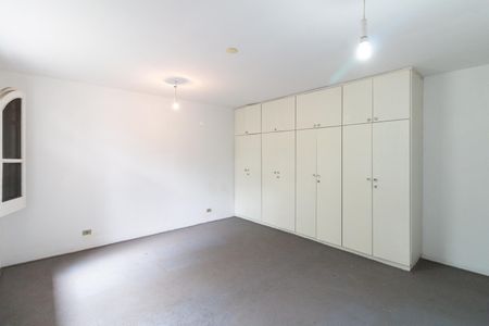 Casa à venda com 456m², 3 quartos e 3 vagasQuarto 3 - Suíte