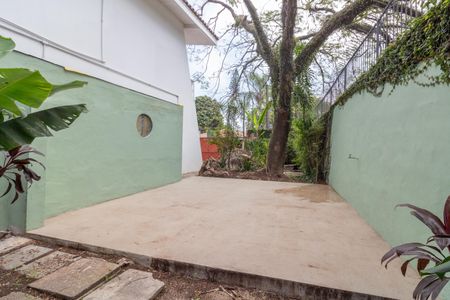 Casa à venda com 456m², 3 quartos e 3 vagasQuintal