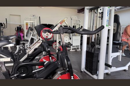 Apartamento à venda com 56m², 2 quartos e 1 vaga Apartamento à venda com 56m², 2 quartos e 1 vagaÁrea comum - Academia