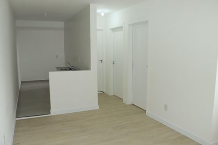 Apartamento para alugar com 2 quartos, 52m² em Jardim de Lourdes, Embu das Artes