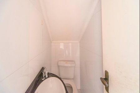 Casa para alugar com 150m², 3 quartos e 2 vagas Casa para alugar com 150m², 3 quartos e 2 vagasLavabo