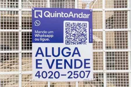 Casa à venda com 190m², 3 quartos e 4 vagas Casa à venda com 190m², 3 quartos e 4 vagasplaca