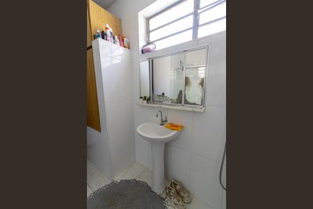 Casa à venda com 190m², 3 quartos e 4 vagas Casa à venda com 190m², 3 quartos e 4 vagasBanheiro