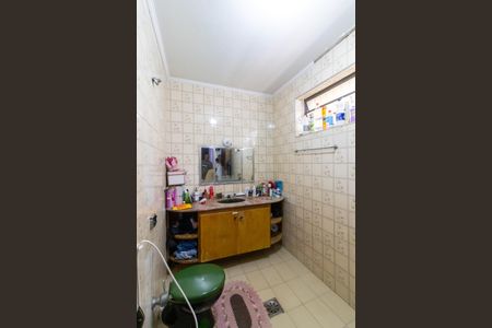 Casa à venda com 190m², 3 quartos e 4 vagas Casa à venda com 190m², 3 quartos e 4 vagasBanheiro da Suíte