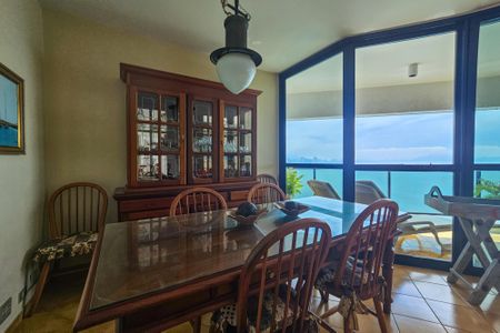 Apartamento para alugar com 160m², 3 quartos e 2 vagas Apartamento para alugar com 160m², 3 quartos e 2 vagasSala