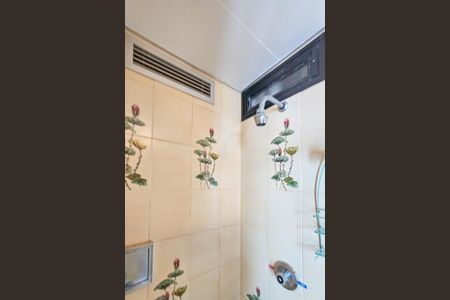 Apartamento para alugar com 160m², 3 quartos e 2 vagas Apartamento para alugar com 160m², 3 quartos e 2 vagasBanheiro da suíte 3