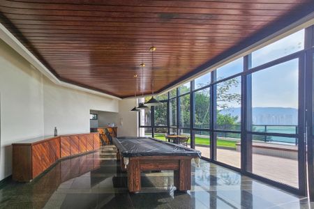 Apartamento para alugar com 160m², 3 quartos e 2 vagas Apartamento para alugar com 160m², 3 quartos e 2 vagasÁrea de lazer