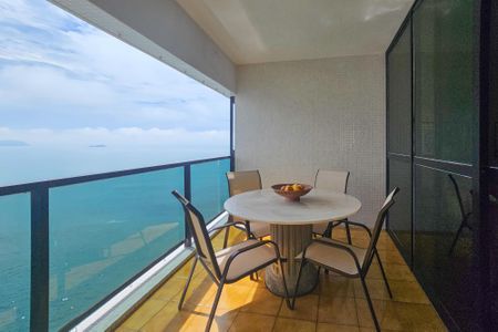 Apartamento para alugar com 160m², 3 quartos e 2 vagas Apartamento para alugar com 160m², 3 quartos e 2 vagasVaranda Sala