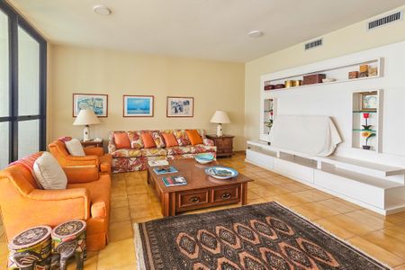 Apartamento para alugar com 160m², 3 quartos e 2 vagas Apartamento para alugar com 160m², 3 quartos e 2 vagasSala