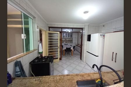 Casa à venda com 160m², 3 quartos e 1 vagaFoto 23