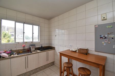 Casa para alugar com 179m², 3 quartos e 2 vagasCozinha