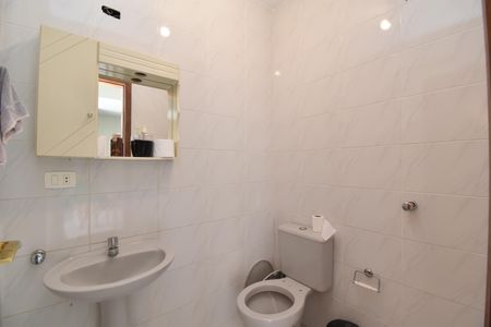 Casa para alugar com 179m², 3 quartos e 2 vagasBanheiro da Área Gourmet