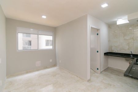Sala de apartamento para alugar com 2 quartos, 31m² em Quinta da Paineira, São Paulo