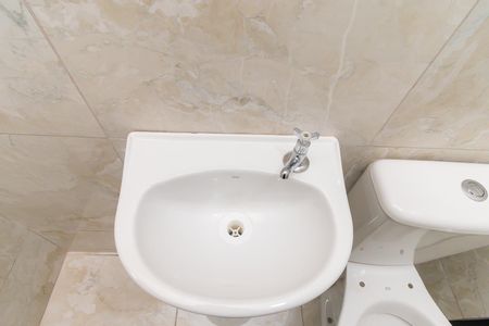 Apartamento para alugar com 31m², 2 quartos e sem vaga Apartamento para alugar com 31m², 2 quartos e sem vagaBanheiro