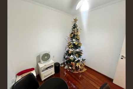 Apartamento à venda com 135m², 3 quartos e 3 vagas Apartamento à venda com 135m², 3 quartos e 3 vagasQuarto 2